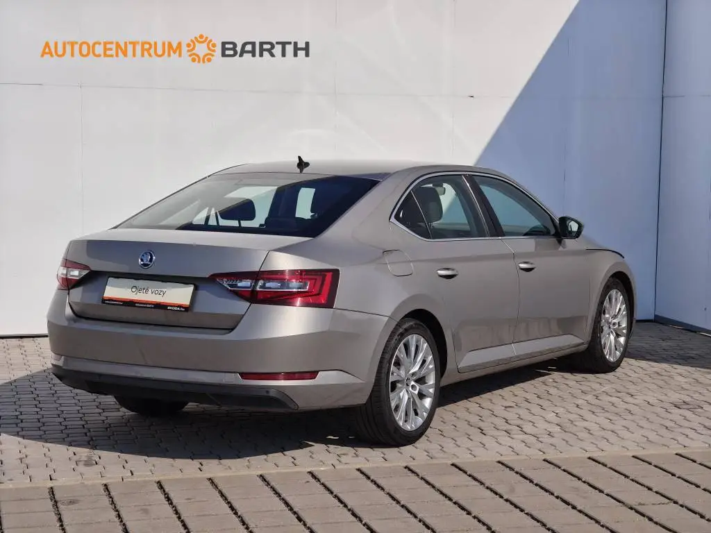 Škoda Superb Ambition Green tec 6DSG 2,0TDI / 110kW