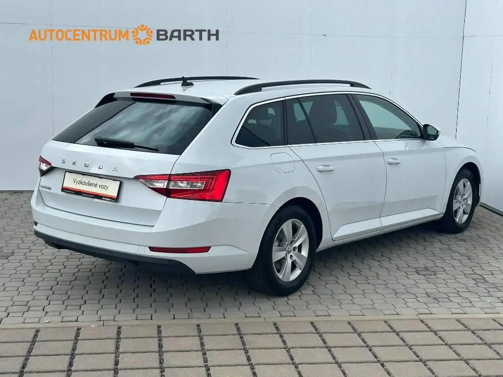Škoda Superb Combi Ambition 7DSG 2,0TDI / 110kW