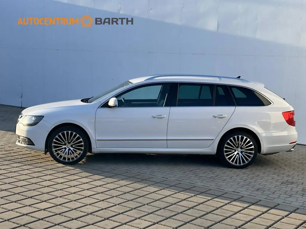 Škoda Superb Combi Elegance 4x4 DSG 2,0TDI / 125kW