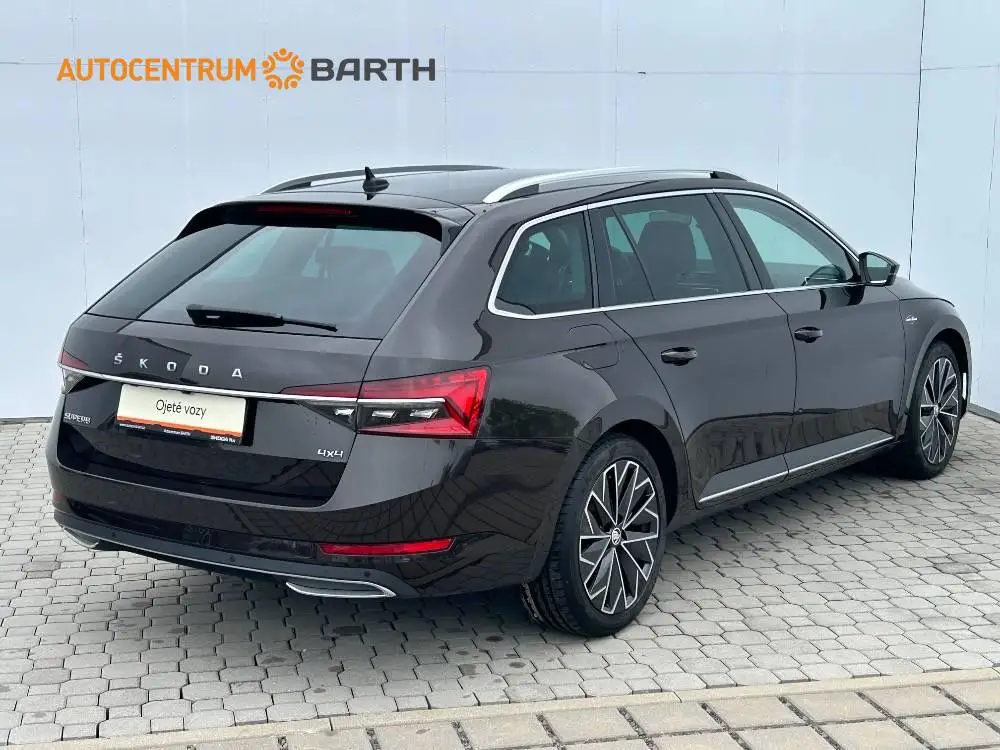 Škoda Superb Combi L&K 4x4 7DSG 2,0TDI / 147kW