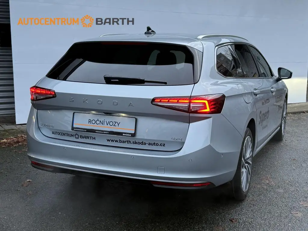 Škoda Superb Combi L&K 7DSG 2,0 TDI / 142kW