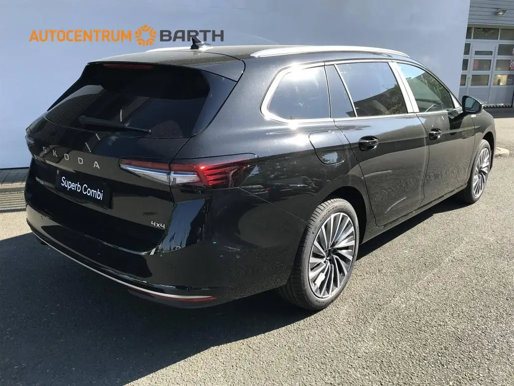 Škoda Superb Combi L&K 7DSG 2,0 TDI / 142kW