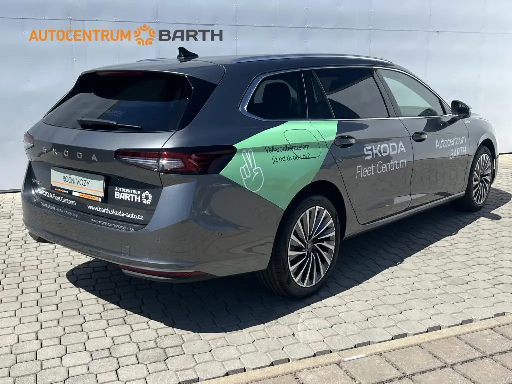 Škoda Superb Combi L&K 7DSG 2,0TDI / 110kW