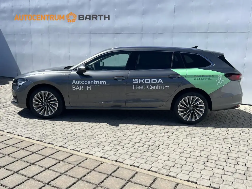 Škoda Superb Combi L&K 7DSG 2,0TDI / 110kW