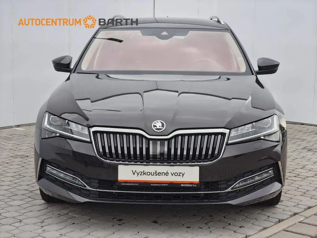 Škoda Superb Combi L&K 7DSG 2,0TSI / 140kW