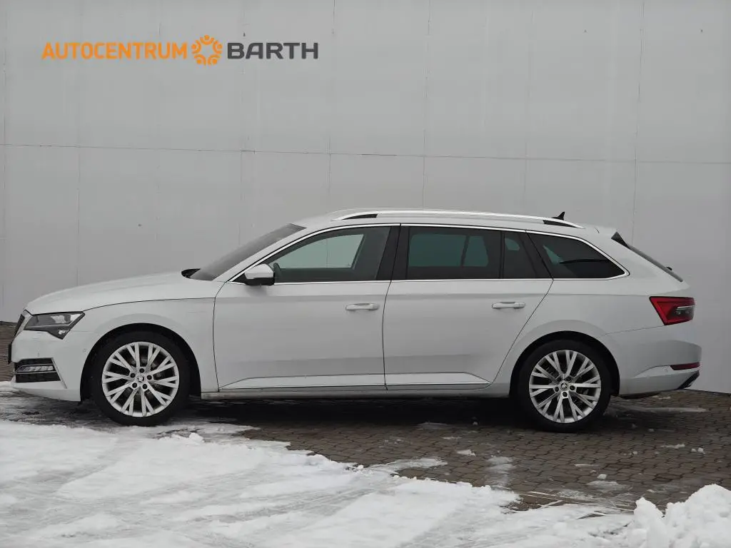 Škoda Superb Combi L&K Green tec 4x4 7DSG 2,0TDI / 140kW