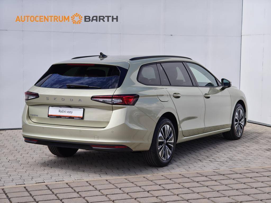 Škoda Superb Combi Selection 7DSG 2,0TDI / 110kW
