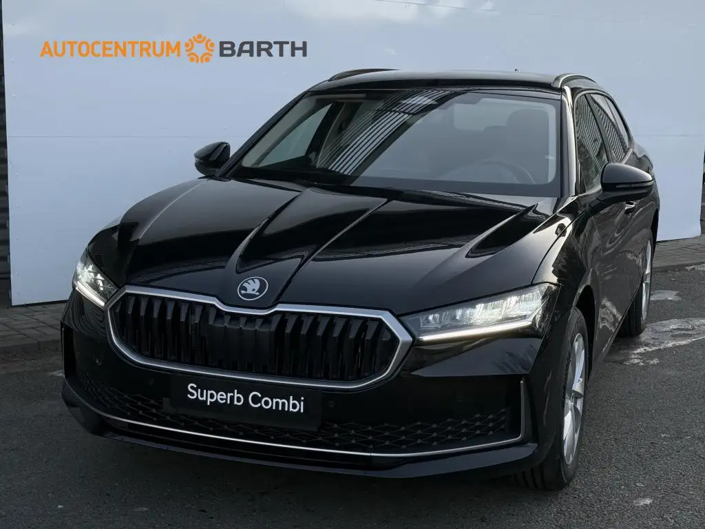 Škoda Superb Combi Selection 7DSG 2,0TDI / 110kW