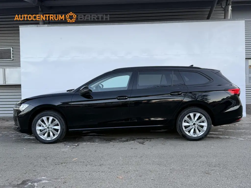 Škoda Superb Combi Selection 7DSG 2,0TDI / 110kW