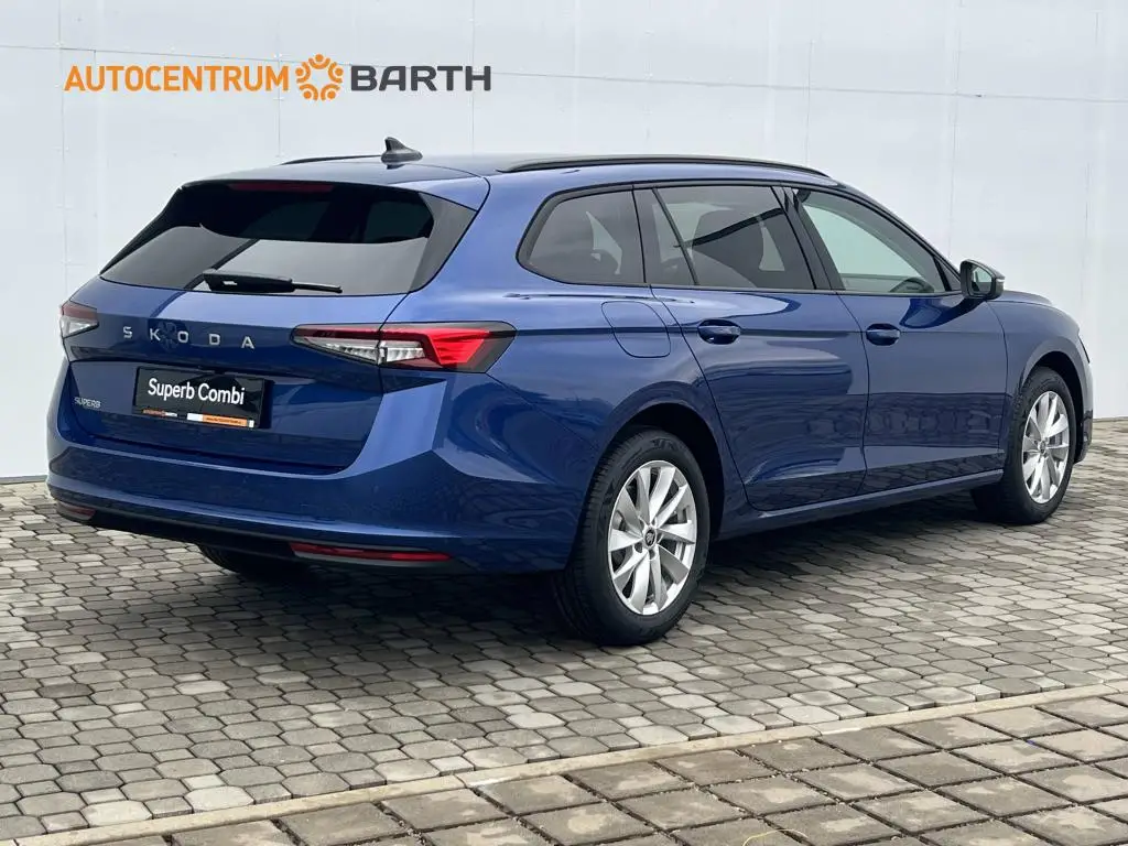 Škoda Superb Combi Selection 7DSG 2,0TDI / 110kW
