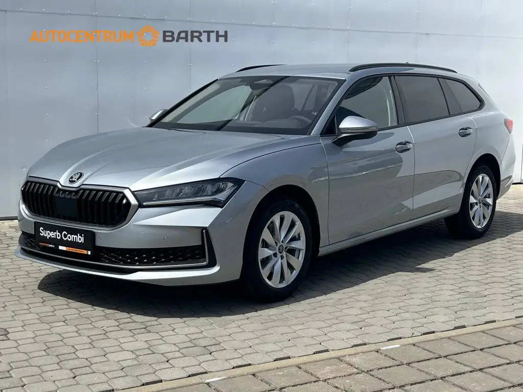 Škoda Superb Combi Selection 7DSG 2,0TDI / 110kW