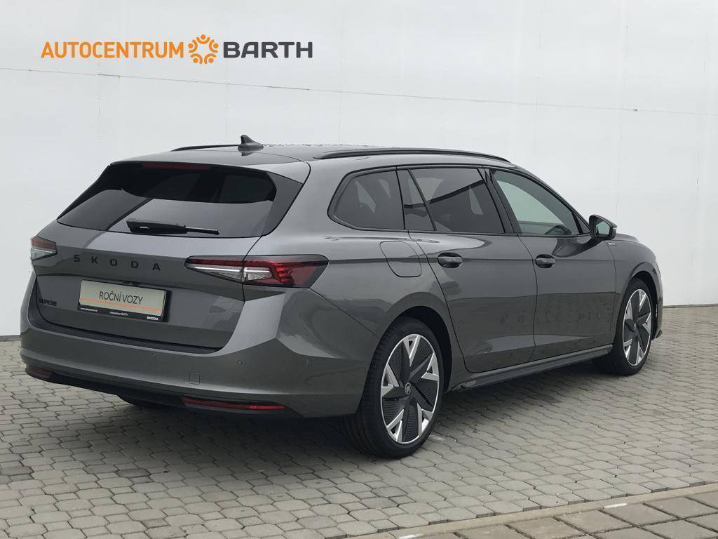 Škoda Superb Combi Sportline DSG 2,0TDI / 110kW