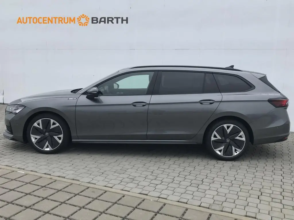 Škoda Superb Combi Sportline DSG 2,0TDI / 110kW