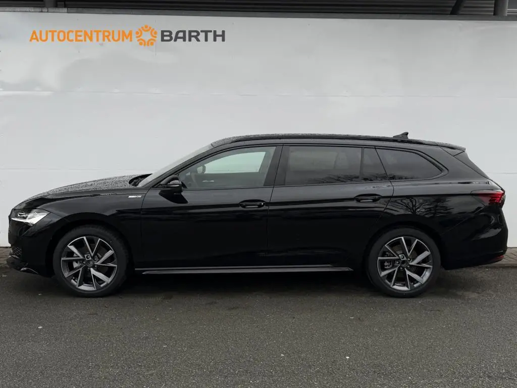 Škoda Superb Combi Sportline DSG 2,0TDI / 110kW