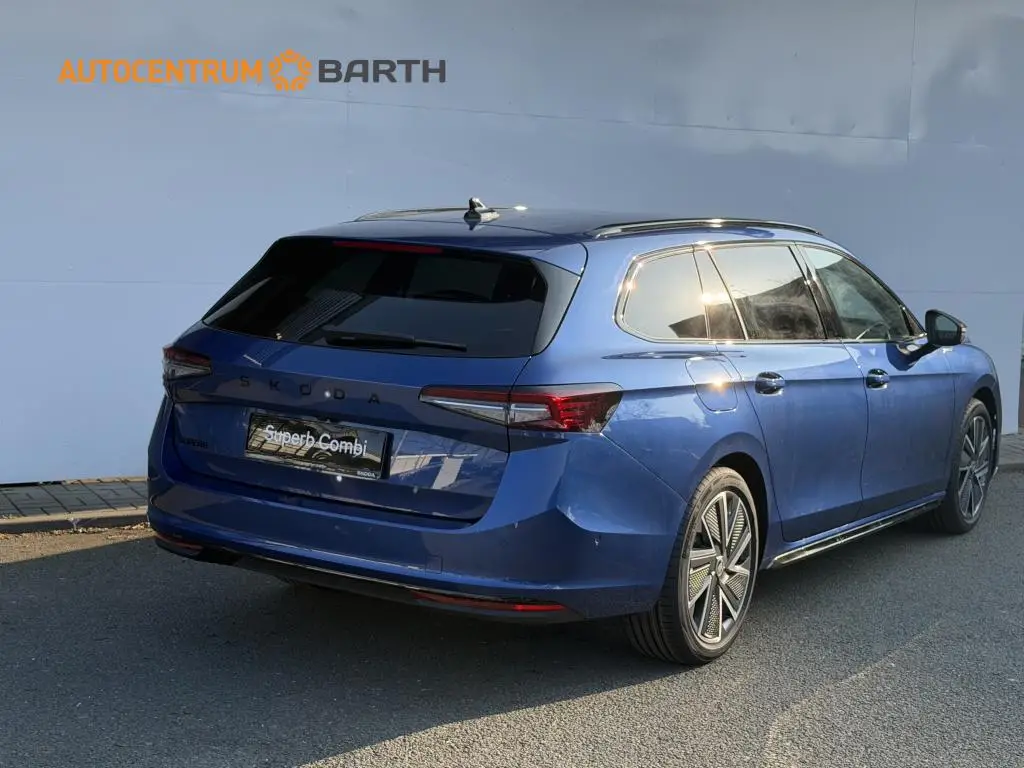 Škoda Superb Combi Sportline DSG 2,0TDI / 110kW