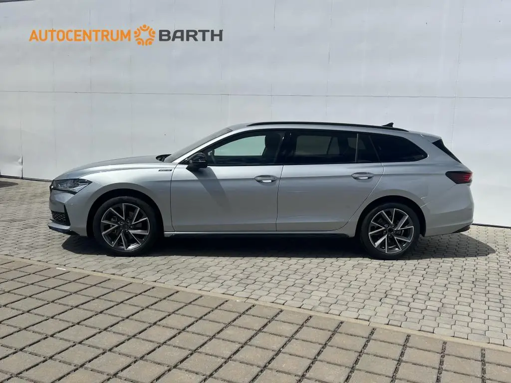 Škoda Superb Combi Sportline DSG 2,0TDI / 110kW