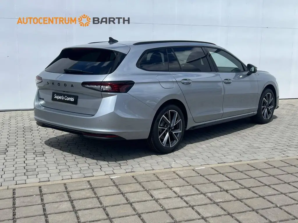 Škoda Superb Combi Sportline DSG 2,0TDI / 110kW