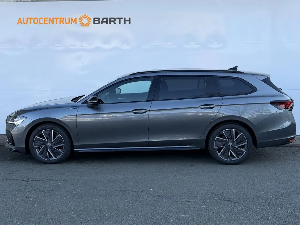 Škoda Superb Combi Sportline DSG 2,0TDI / 142kW