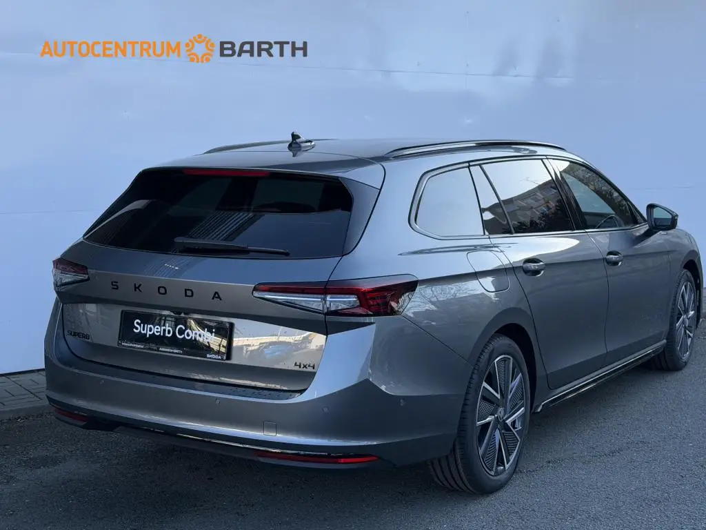 Škoda Superb Combi Sportline DSG 2,0TDI / 142kW