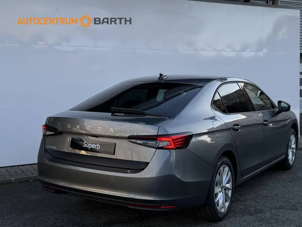 Škoda Superb Selection 7DSG 2,0TDI / 110kW