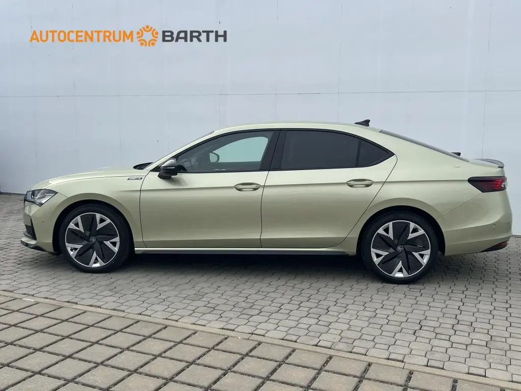 Škoda Superb Sportline 7DSG 2,0TDI / 110kW