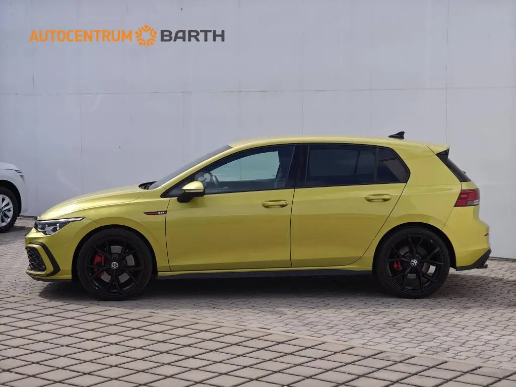 Volkswagen Golf GTI 6G 2,0TSI / 180kW