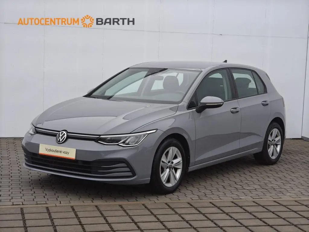 Volkswagen Golf Life 1,0TSi / 81kW