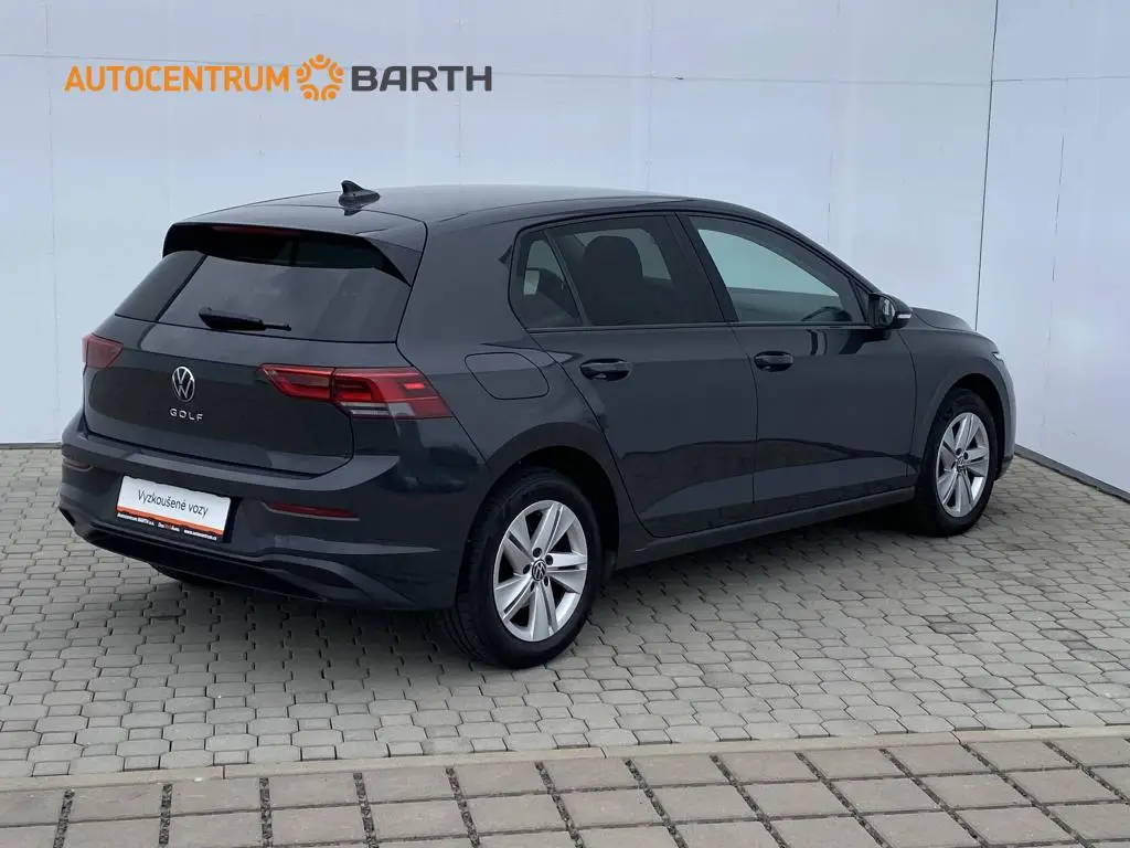 Volkswagen Golf Life 1,0TSi / 81kW