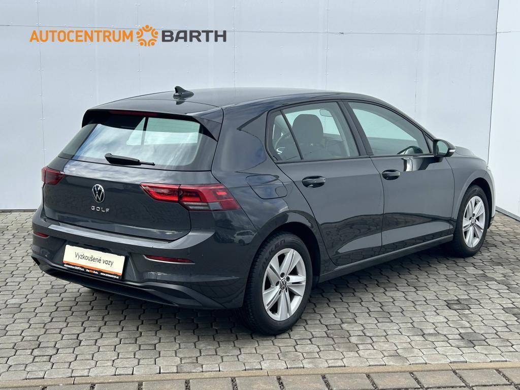 Volkswagen Golf Life 1,0TSi / 81kW