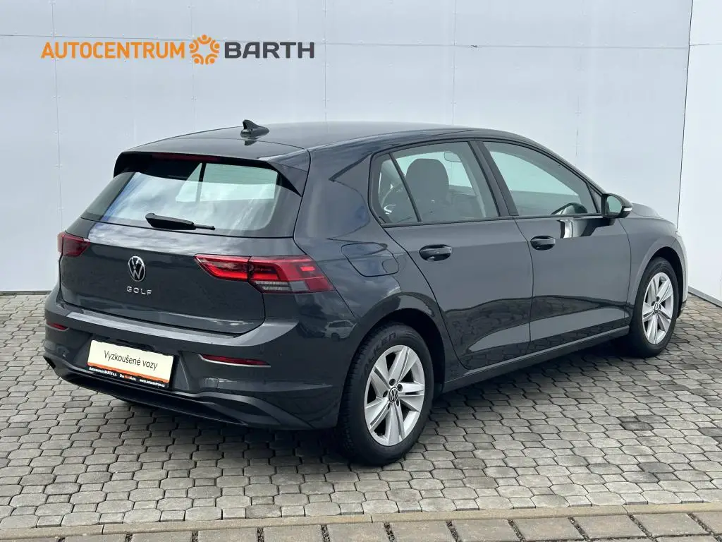 Volkswagen Golf Life 1,0TSi / 81kW