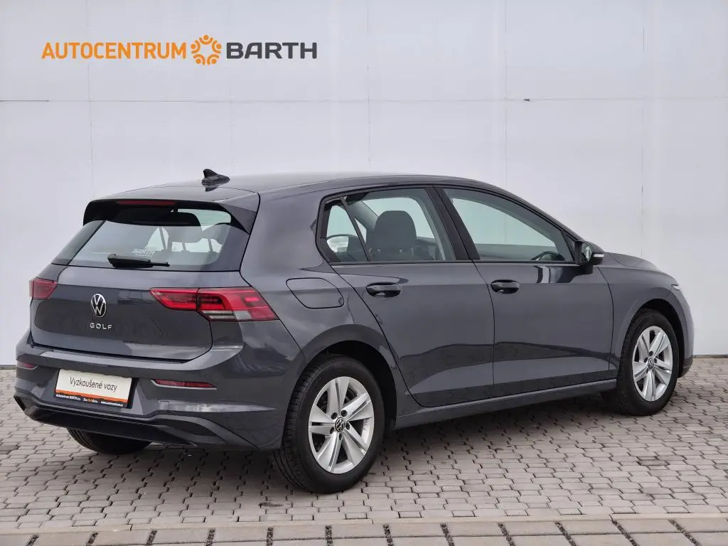 Volkswagen Golf Life 1,0TSi / 81kW