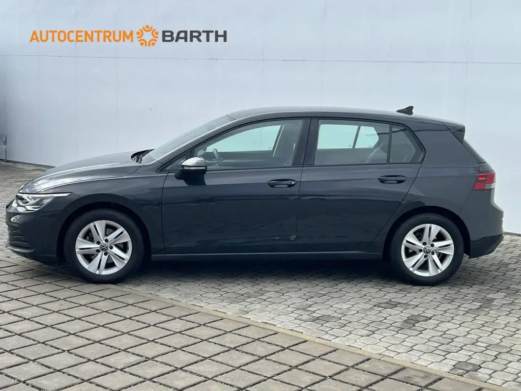 Volkswagen Golf Life 1,0TSi / 81kW