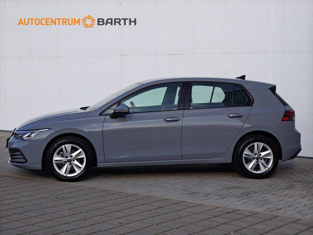 Volkswagen Golf Life 1,0TSi / 81kW