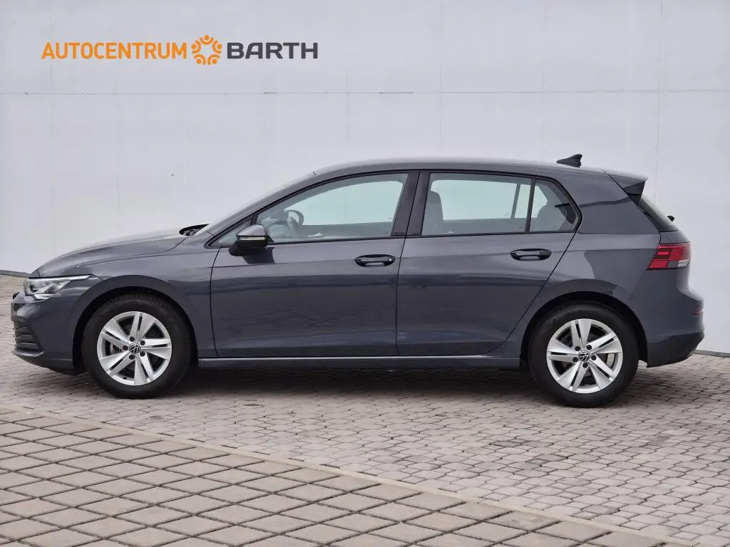 Volkswagen Golf Life 1,0TSi / 81kW