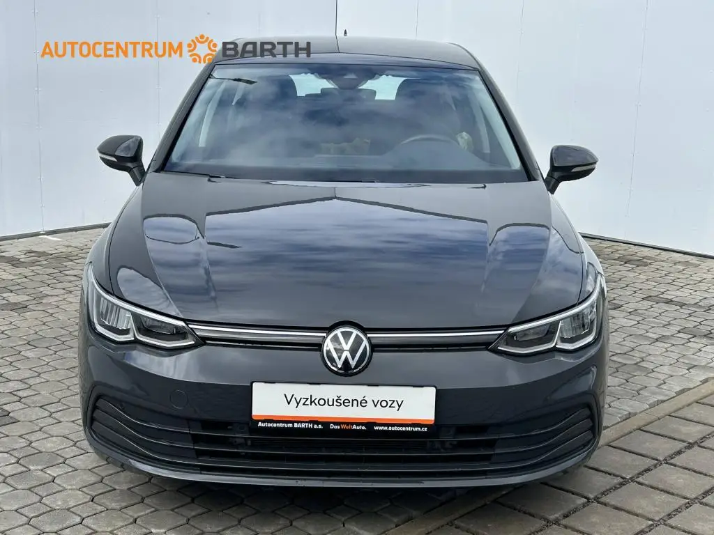 Volkswagen Golf Life 1,0TSi / 81kW