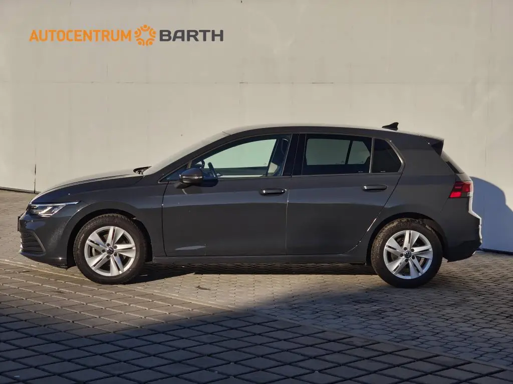 Volkswagen Golf Life 1,5TSi / 96kW