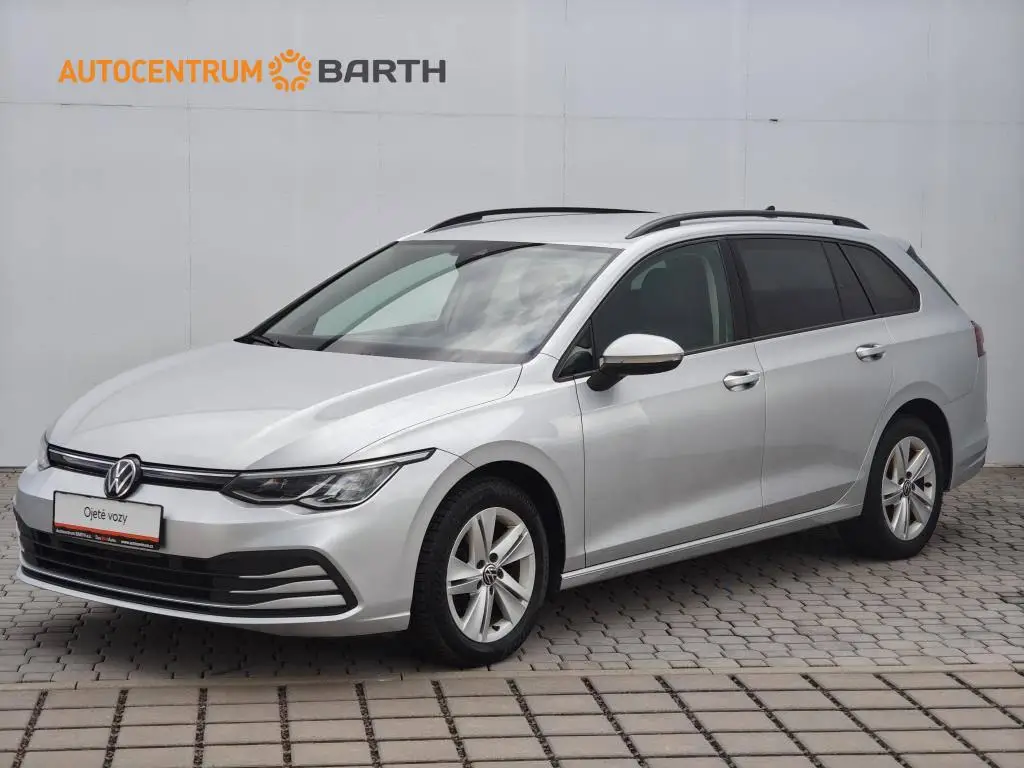 Volkswagen Golf Variant Life 7DSG 1,5 eTSI / 110kW