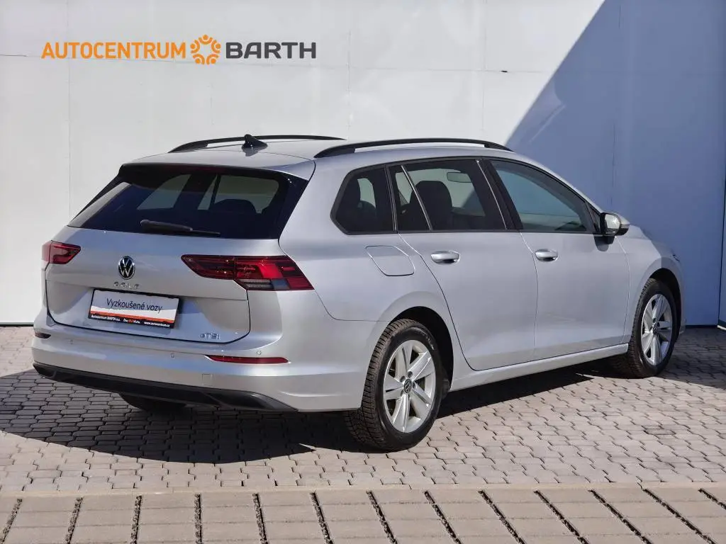 Volkswagen Golf Variant Life 7DSG 1,5 eTSI / 110kW