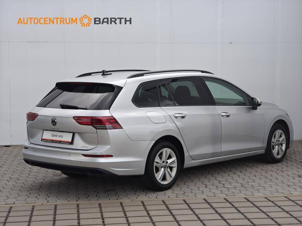 Volkswagen Golf Variant Life 7DSG 1,5 eTSI / 110kW