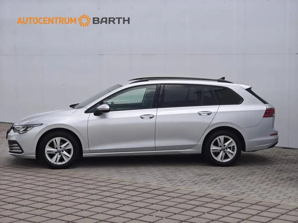 Volkswagen Golf Variant Life 7DSG 1,5 eTSI / 110kW