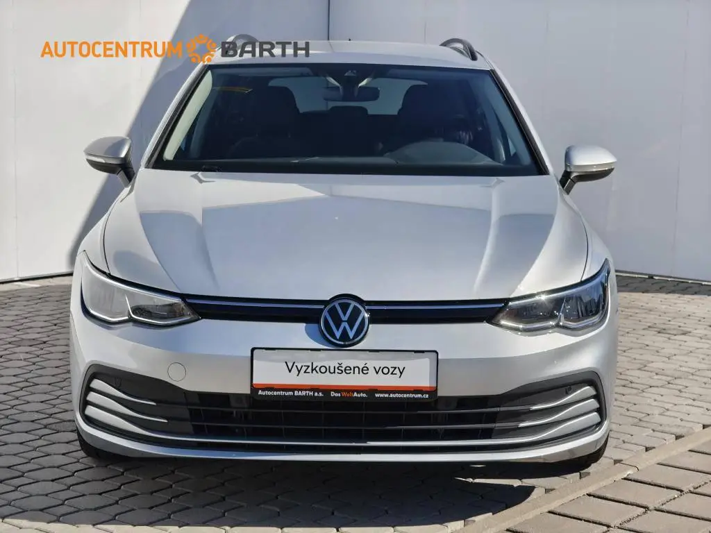 Volkswagen Golf Variant Life 7DSG 1,5 eTSI / 110kW