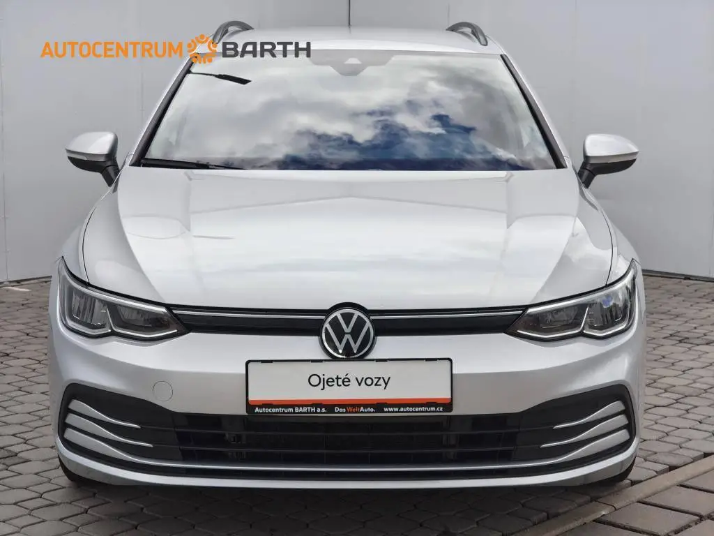 Volkswagen Golf Variant Life 7DSG 1,5 eTSI / 110kW