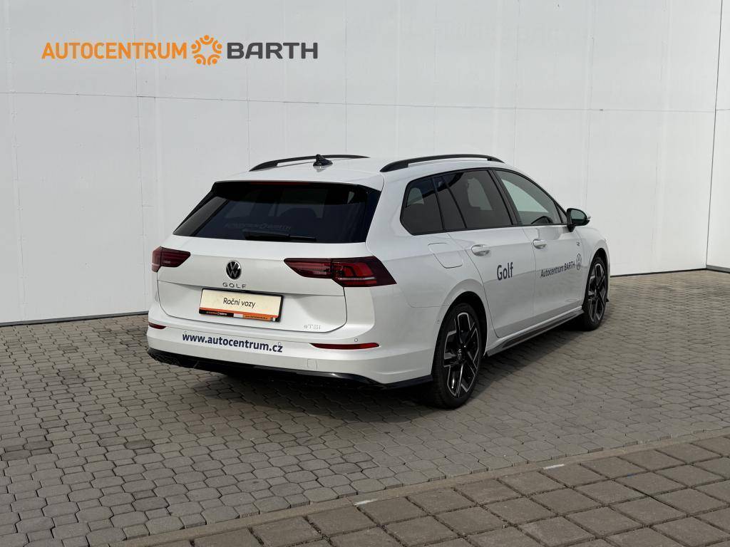 Volkswagen Golf Variant R-Line People 7DSG mHEV 1,5eTSI / 110kW