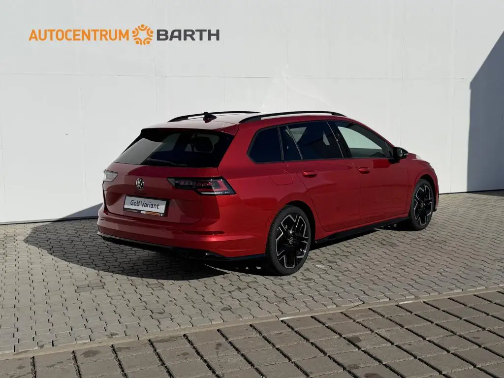 Volkswagen Golf Variant R-Line People 7DSG mHEV 1,5eTSI / 110kW