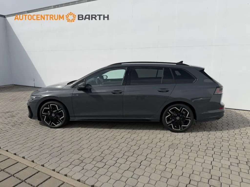 Volkswagen Golf Variant R-Line People 7DSG mHEV 1,5eTSI / 110kW