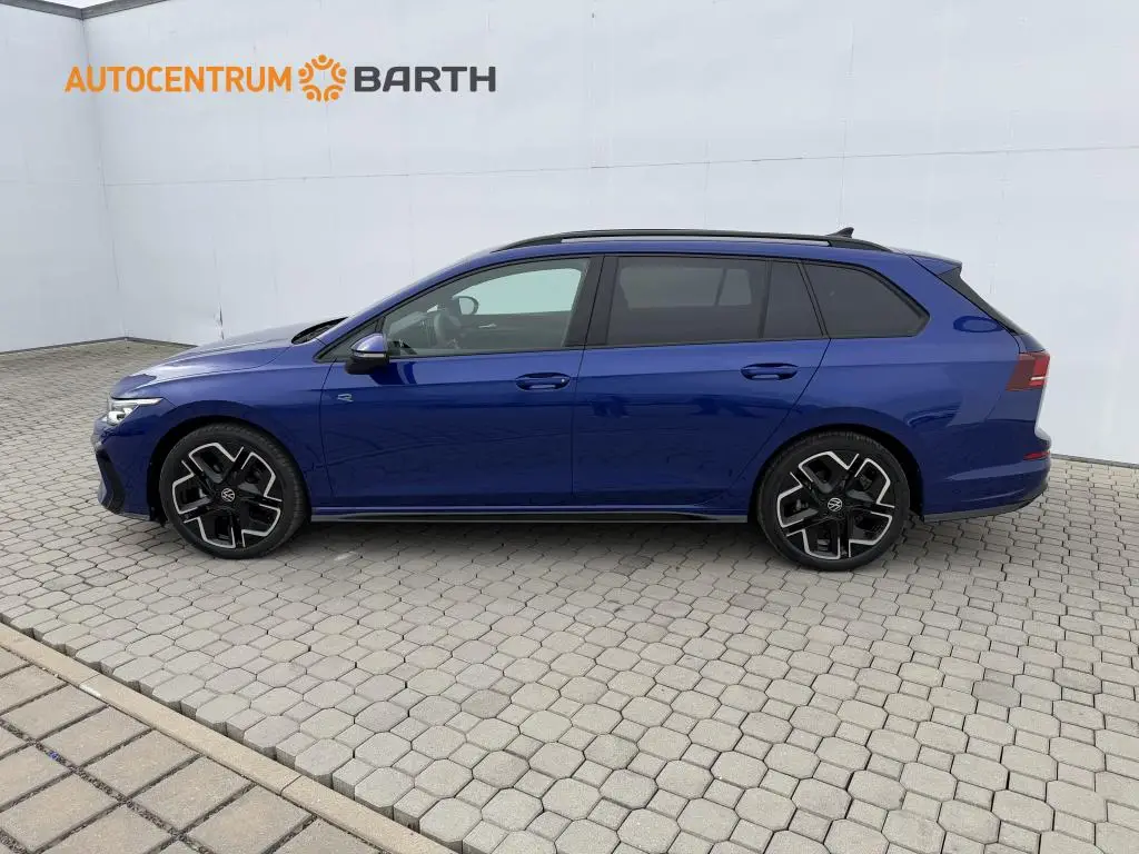 Volkswagen Golf Variant R-Line People 7DSG mHEV 1,5eTSI / 110kW