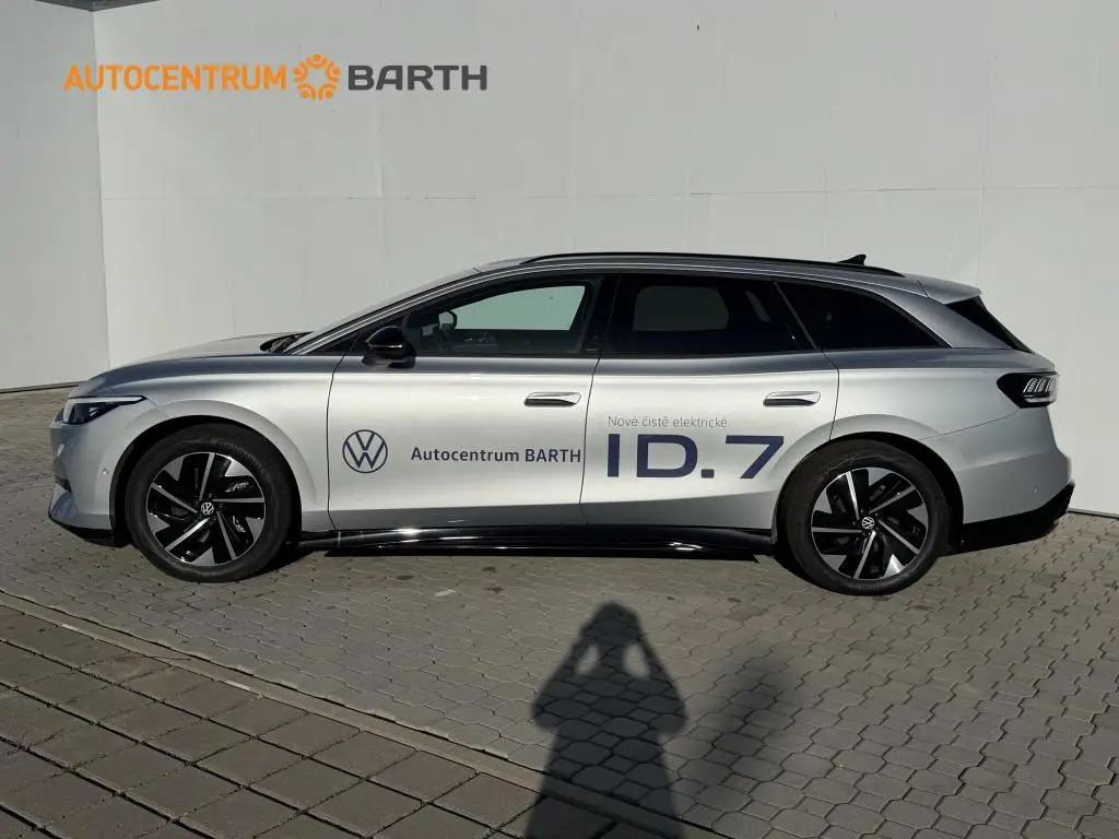 Volkswagen ID.7 Tourer Pro People 77kWh  / 210kW