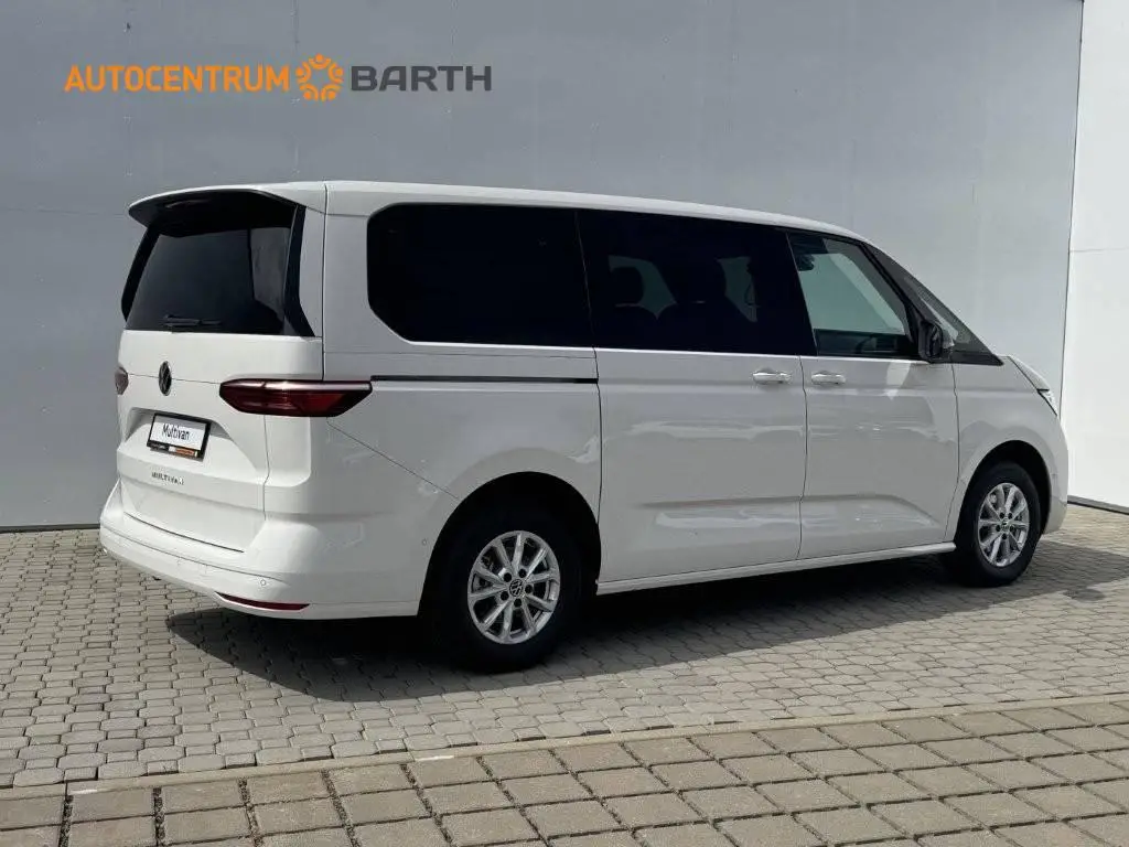 Volkswagen Multivan Long Life 7DSG 2,0TSI / 150kW