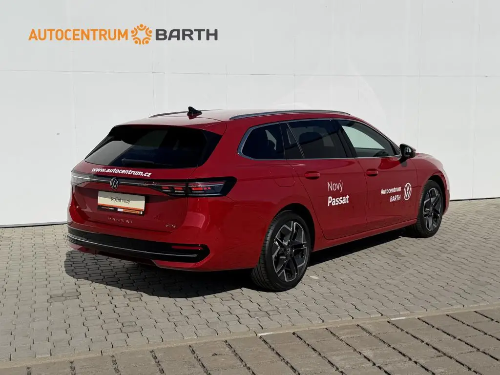 Volkswagen Passat Elegance DSG mHEV 1,5eTSI / 110kW