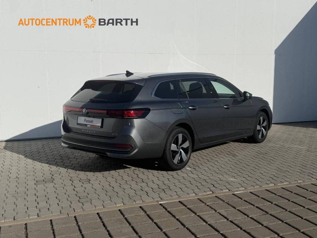 Volkswagen Passat Life 7DSG 2,0TDI / 110kW